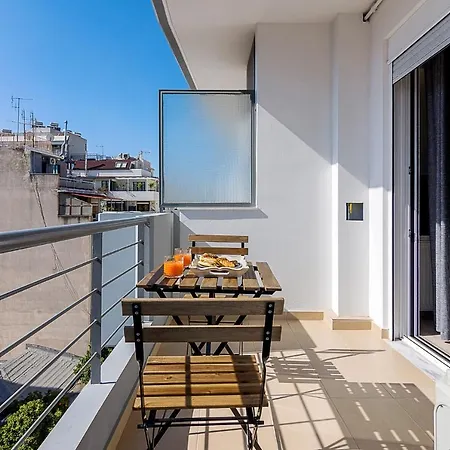 Apartment City View Studio By Cloudkeys *